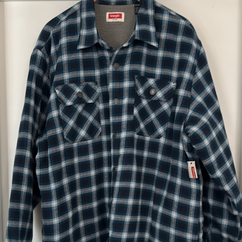 NWT WRANGLER SHERPA LINED FLANNEL JACKET XL Relaxed Fit